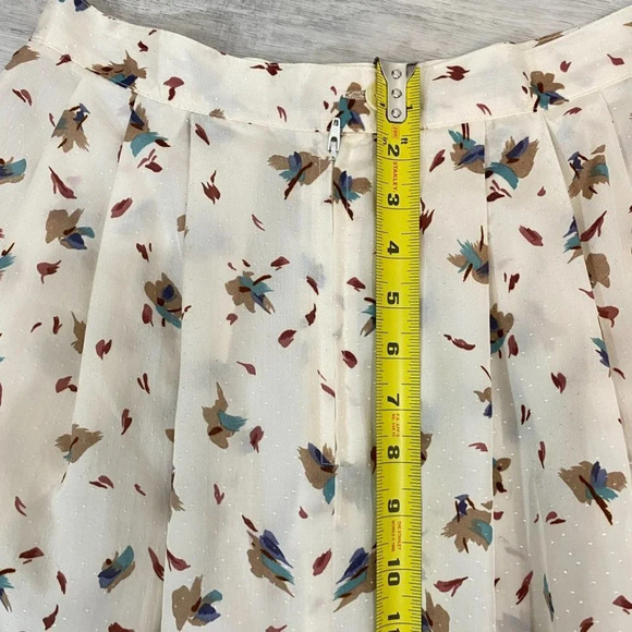 Vintage 1980s Pleated Grandmacore Floral A-line Skirt - Garey Petites - Picture 11 of 14